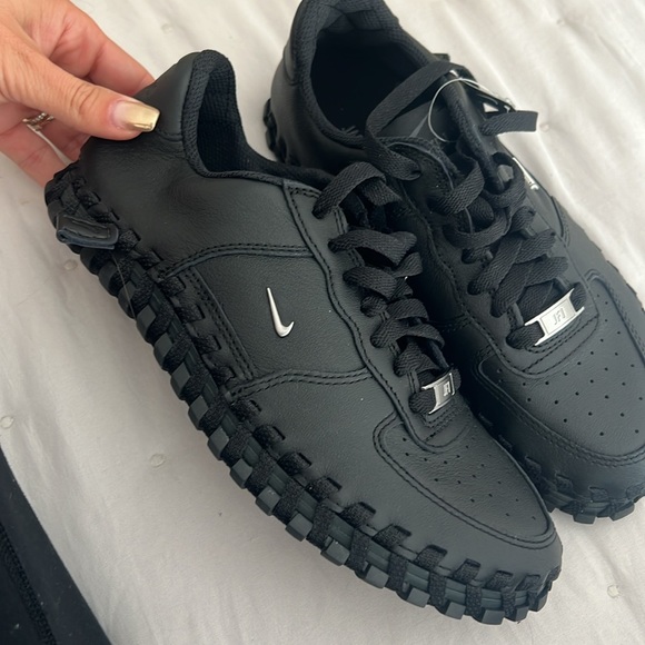 Nike and Jacquemus Black Sneaker - Nike J Force 1 Low LX SP - Picture 4 of 6